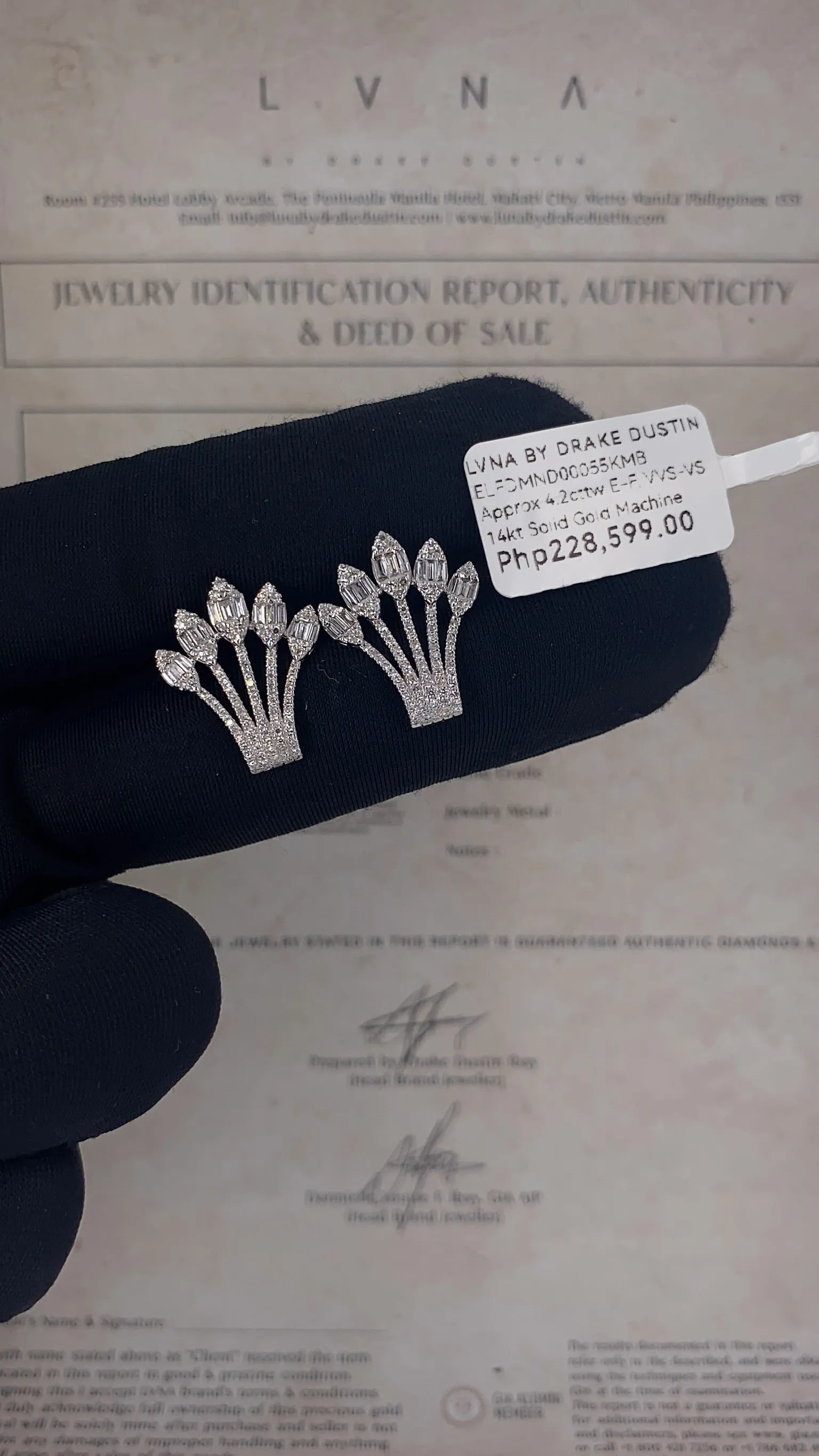 #LVNA2024 | Leaf Statement Diamond Earrings 14kt